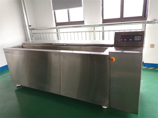 Máy rửa trục anilox bằng nước áp suất cao HighYan – Giải pháp làm sạch cho nhà máy in flexo